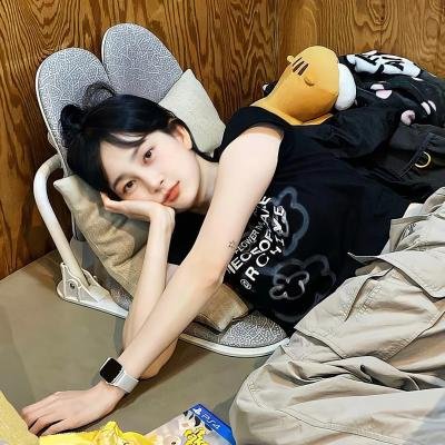远看是蔚蓝的春天